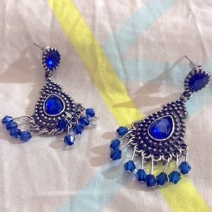 Dangle earrings sapphire blue
